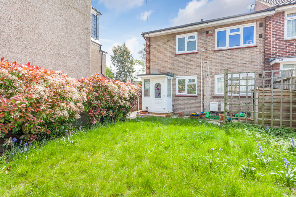 Forest Road, Upper Leytonstone E11 Theydons