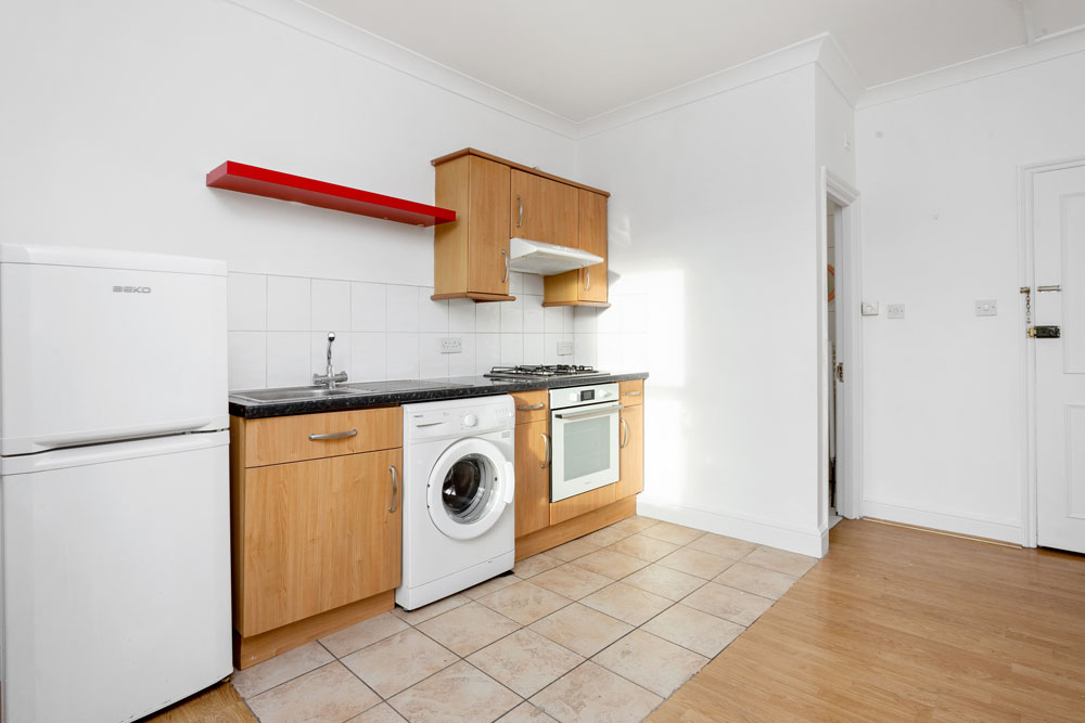 Grove Green Road, Leytonstone E11 Theydons