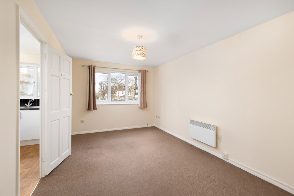 Caradon Close, Leytonstone, E11 Theydons