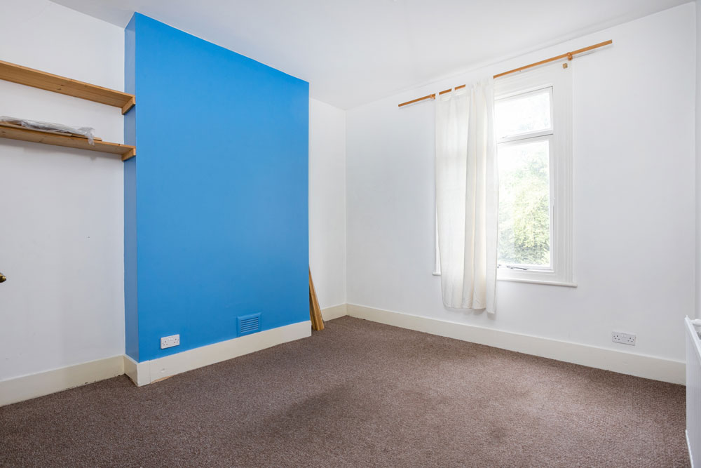 Wanstead Park Avenue, E12 Theydons